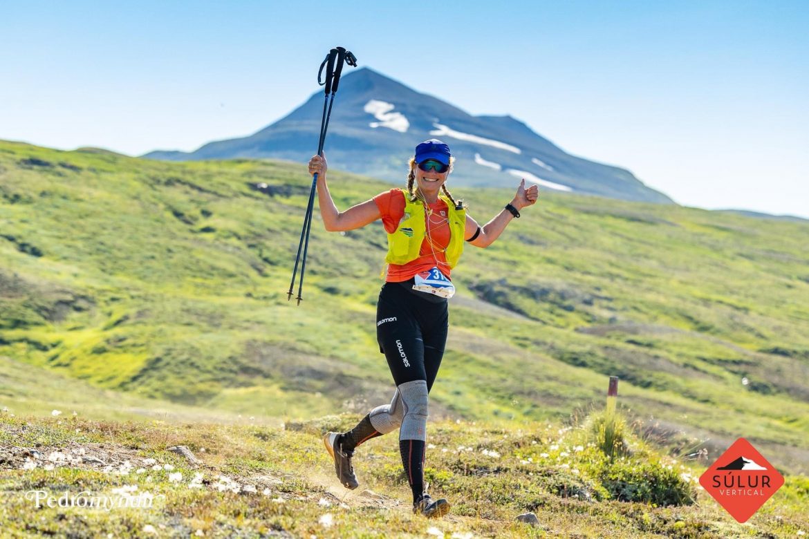 E3C604E7-B92A-41B5-A2DF-FABF6FA7AD0F