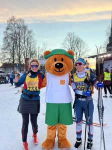 6455CE27-9C67-4A53-994B-6C2A7B83F143