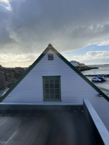 7D7FEC51-A070-42CE-90B2-184253CB3890