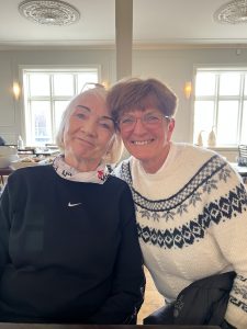 D5020705-74D3-4C11-89EF-F3C23A56F24C