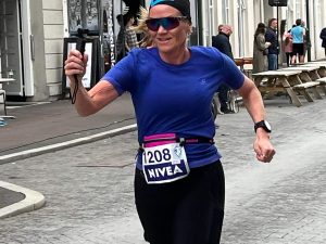 2516404B-0B84-4DCB-87B3-40152D3692E6