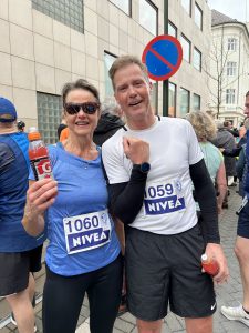 5DEB505D-76A4-4A78-AF72-C74A58392C11