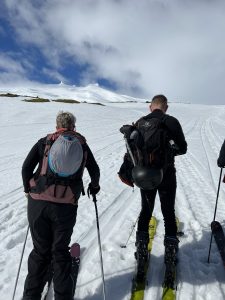 7AA5D860-92F5-42FB-B0C1-5742C6980AAD