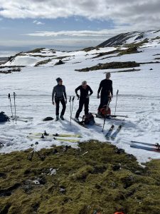 9325FA4D-E5EC-4922-93F1-ED3CA35B875D