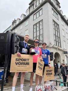 E996DA29-2B44-45E3-B798-4C5CB05BC1A7