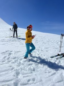 15CCDF33-F382-4FE7-BC70-66CE8F986E51