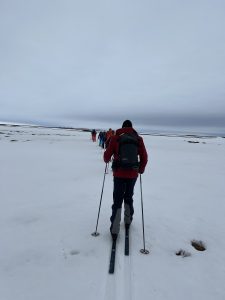 9439CD6B-C268-4430-B3A7-6DD49025B869