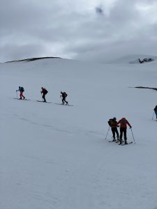 9FF2B85F-8EF9-49E1-9F84-10B722778F27