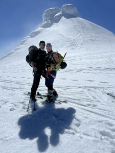 A3581D9E-0997-487C-A8B4-8373693FD735