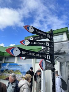 BDB4D805-493B-46E4-B8C3-8F229DB7AD82