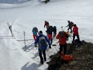 E2C89525-BEDB-41E6-B3C8-DA4A72608E6B