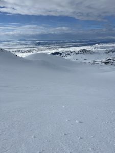 E3BE9A93-6D90-4990-8A04-71DAA857F0DD