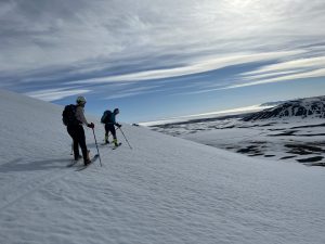 E672A926-9359-4488-B9CF-B0F2F5D2EA03