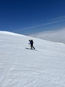 EB543C72-61E6-4C45-897D-32C7E803F236