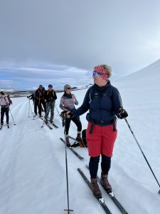 EF45046D-83F8-41C7-9D0C-5E000DA49043