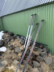 EFA5EED4-0104-48DA-88B6-C0CAA9C1D449