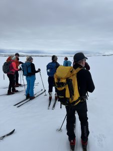 F064C404-B021-4567-8EAF-98A823892591