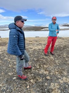 F1AA70F3-98A4-4E5D-81F8-96BEB73C49B8