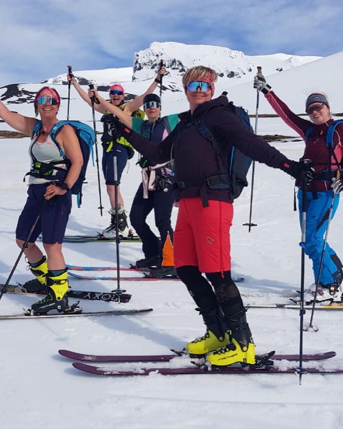 F4505233-8C05-43CB-AE42-E68DE4C83883