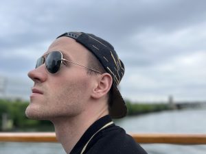 7358C17B-B966-44F2-838E-34A76949A02B