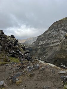 8E19480B-9096-4256-8DA9-901D809ABA7C