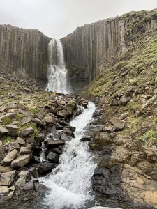 B7755EF2-78BC-45A6-822F-E37752E79674