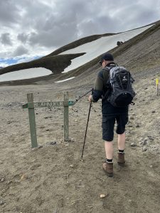 D5B3FA30-B610-443A-ADE3-09C5B3D2B4F7