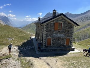 F446A5B5-4716-49C7-8A77-1083450DC8E2