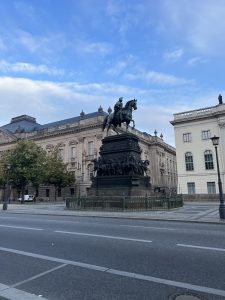 730E5CAC-4C10-4933-AFA9-95DD8A241887