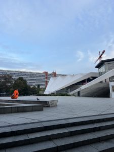 C8EDB187-97E1-4C96-868F-9D8248B24708