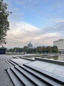 DFA6B7A3-FE03-4863-9BD3-7AD041BB13B4