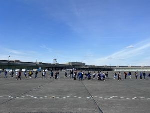 E4AF1B7A-FD76-47FD-A77C-97A5B56BD120