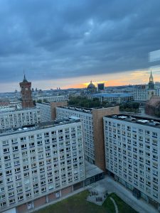 8B5A63F1-B285-4479-BEBB-9E4E4C60361A