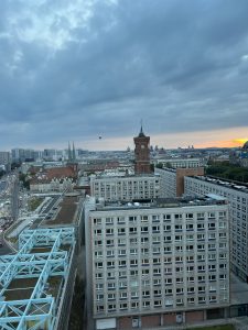 F724E6ED-8281-4305-B2F0-A24A2EF9C753