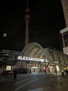 FC4EF39A-E250-4BCD-84E1-C6B5B3342AD6