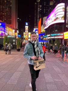 0DCE79DE-9786-48B2-9DCC-AE7E37EE97B3