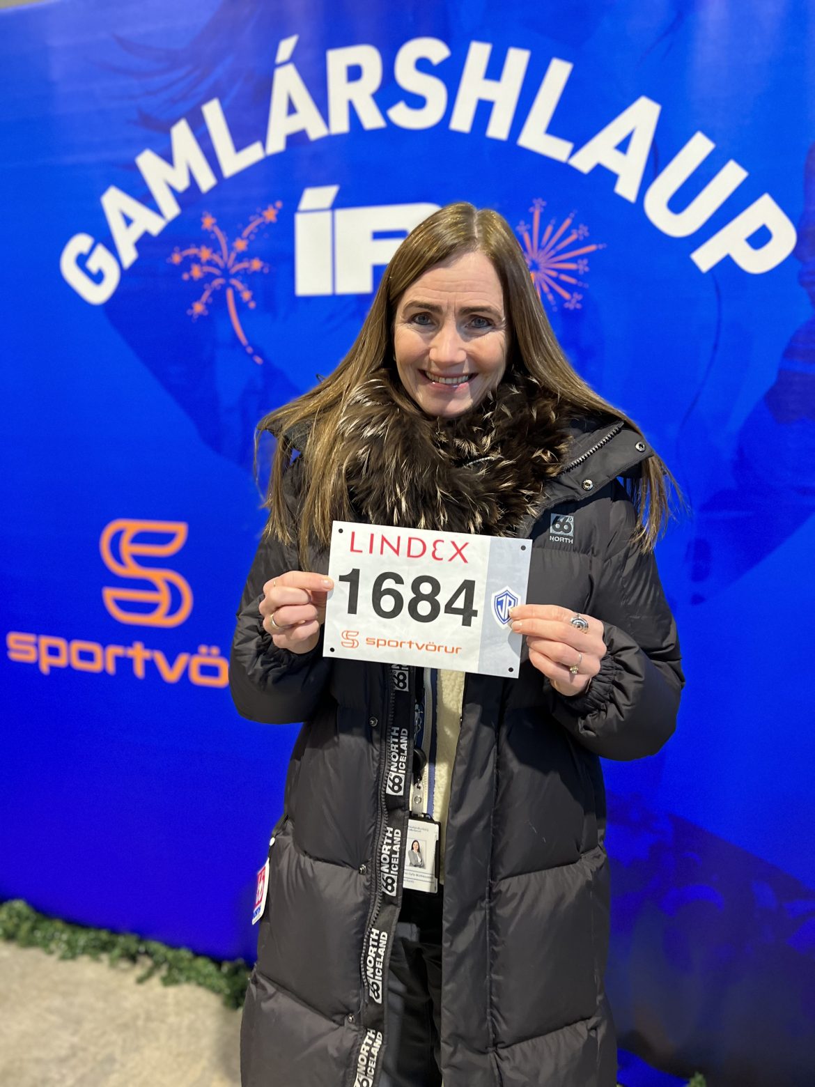 7FC479B6-420E-4F19-ABE4-CAB96DFC972A